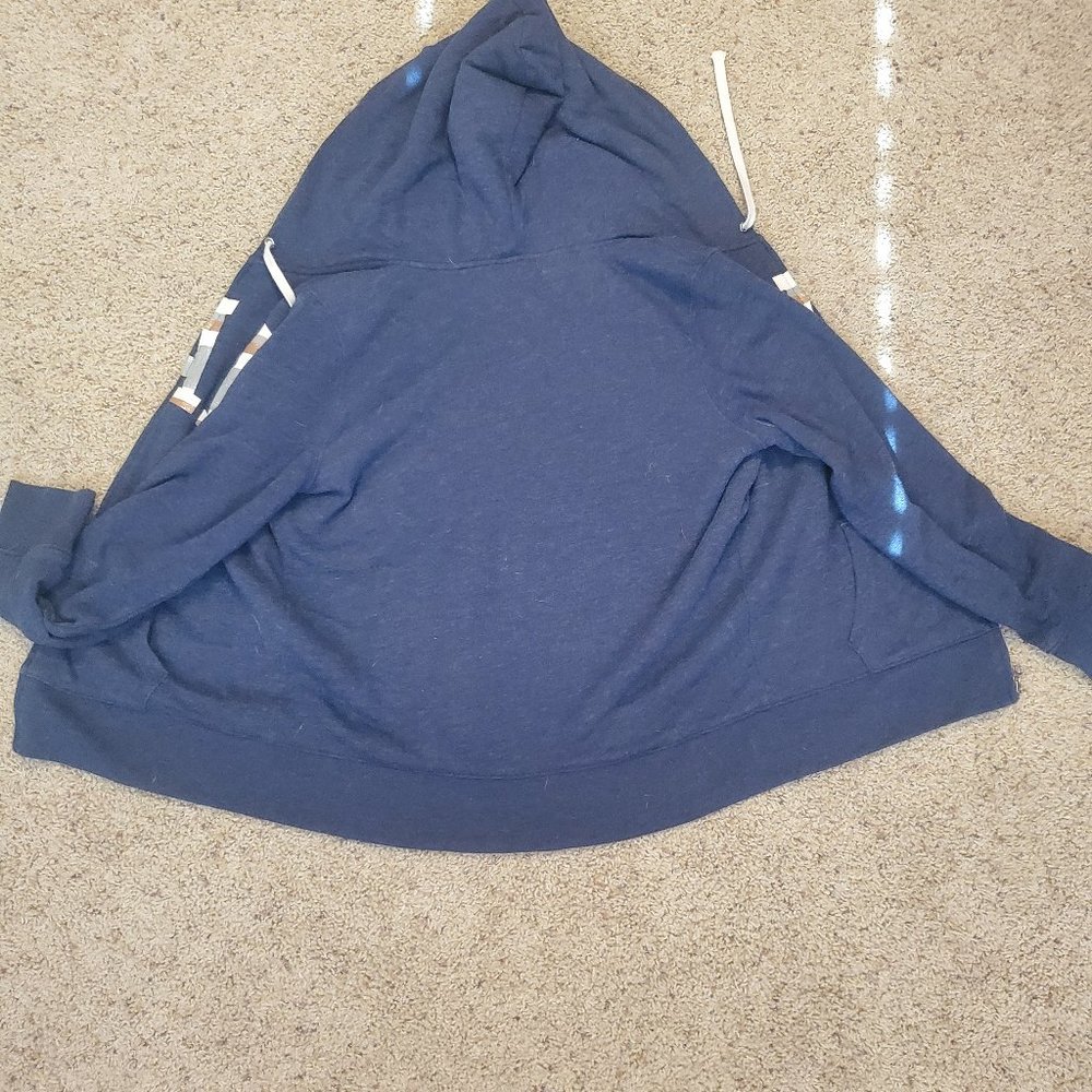 Gap sweatshirt